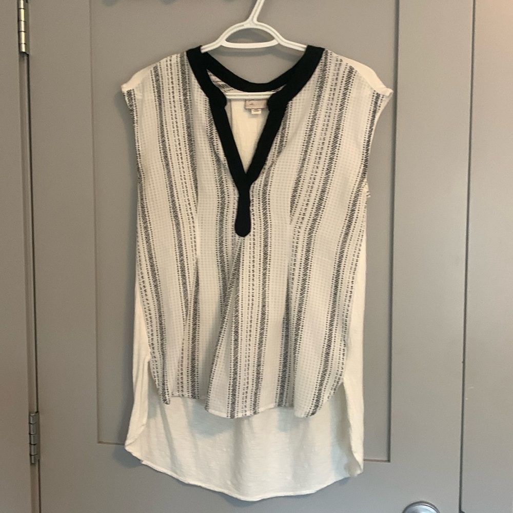 Anthropologie Black/White Top Size Extra Small EUC